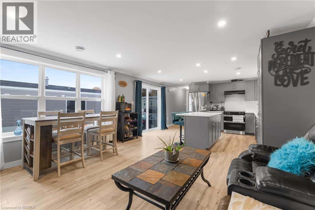 99 FOURTH CONCESSION Road Unit# 715 — Burford - Photo 4 of 19