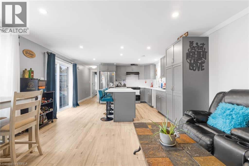 99 FOURTH CONCESSION Road Unit# 715 — Burford - Photo 5 of 19