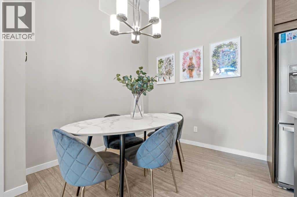 124, 122 Mahogany Centre SE — Calgary - Photo 4 of 16