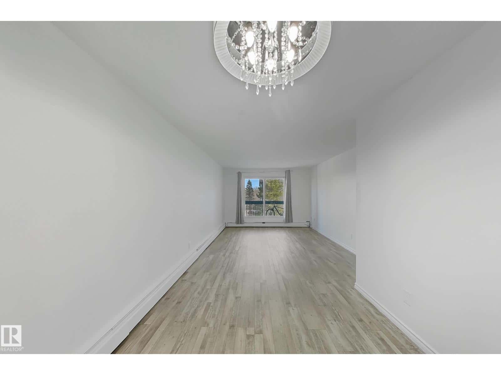 #309 1624 48 ST NW — Edmonton - Photo 5 of 29