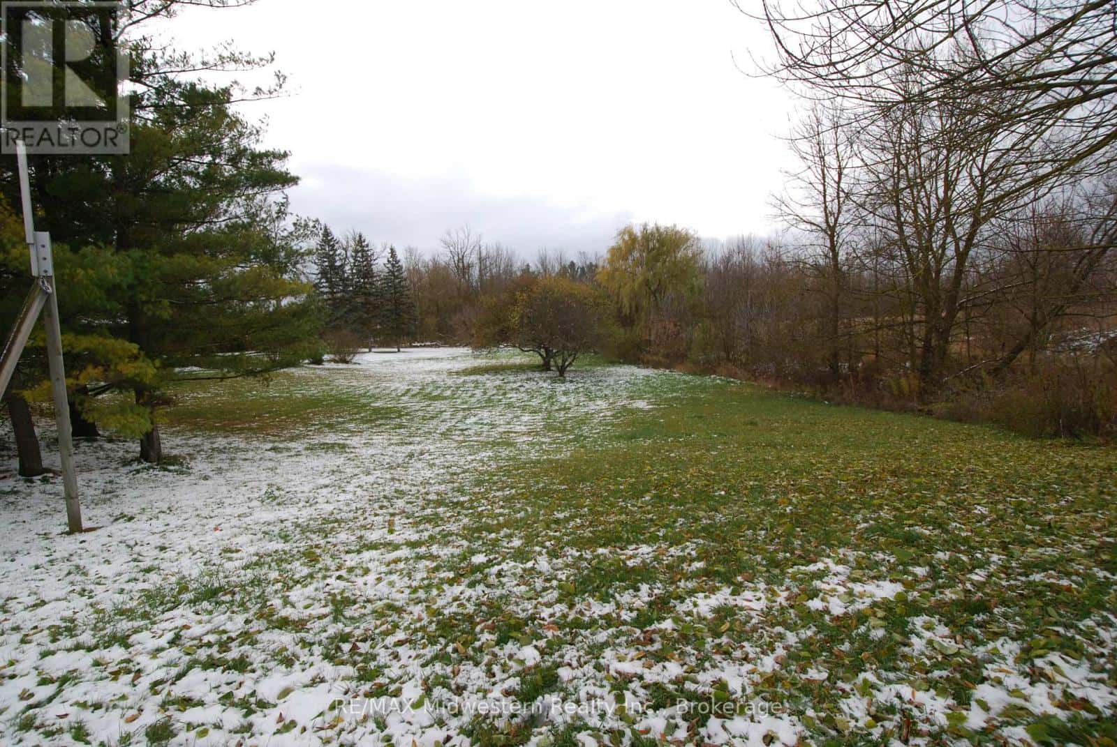 79 ELORA STREET N — Minto - Photo 5 of 12