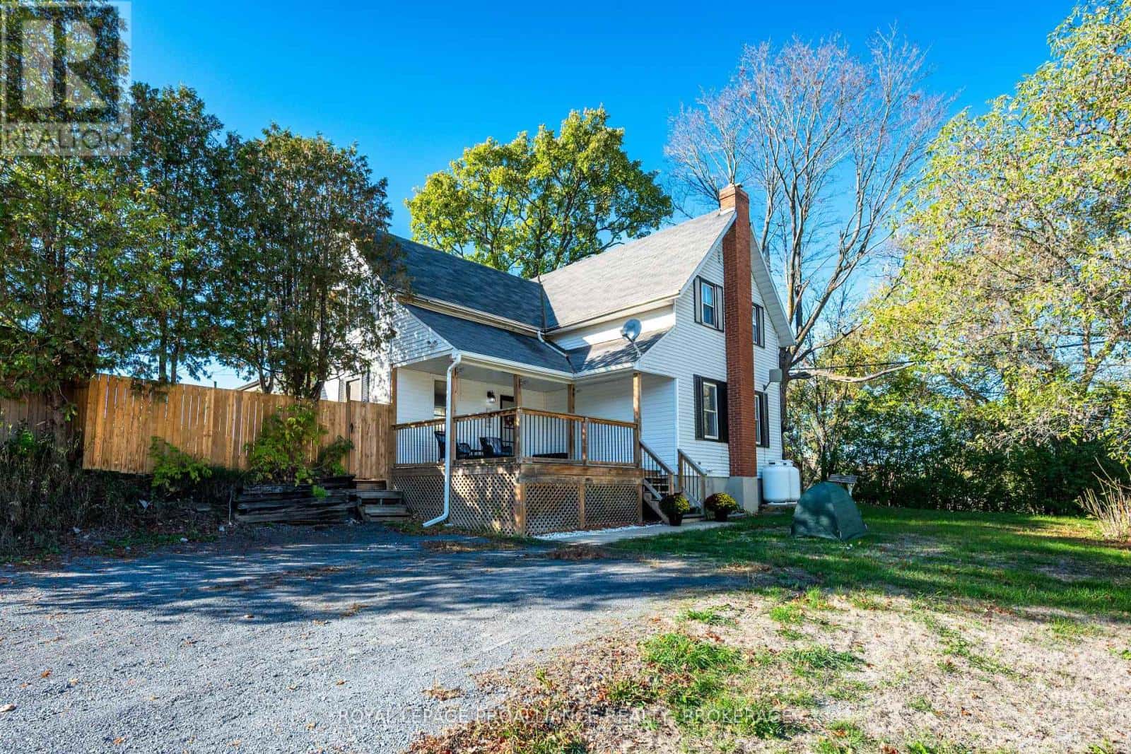 4376 BELLROCK ROAD — Frontenac (Frontenac South) - Photo 2 of 44