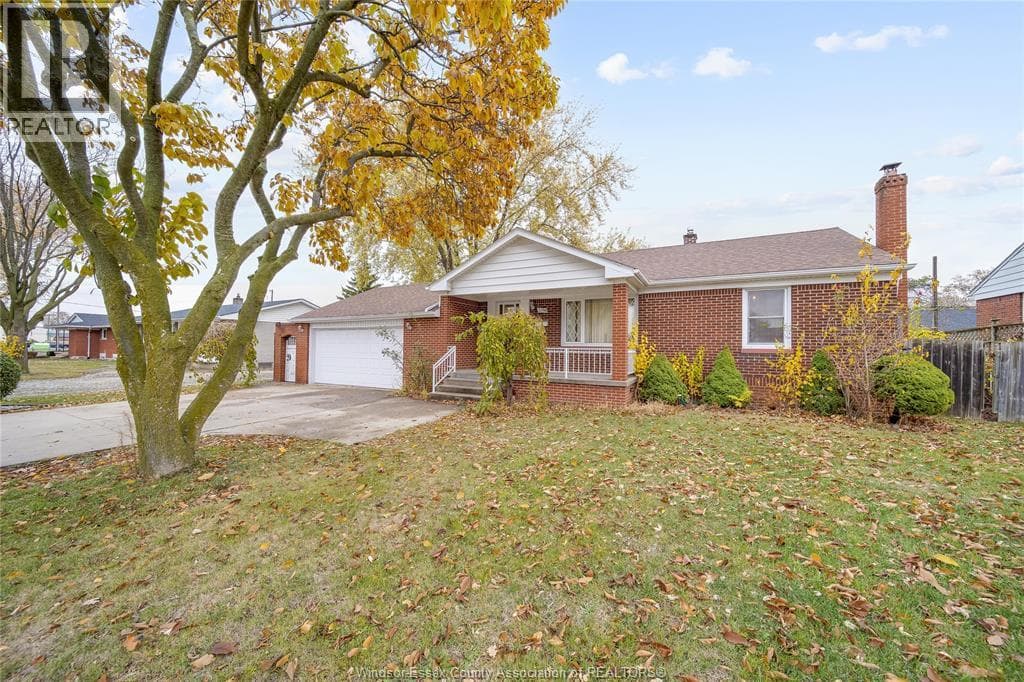 3098 DOMINION BOULEVARD — Windsor - Main photo