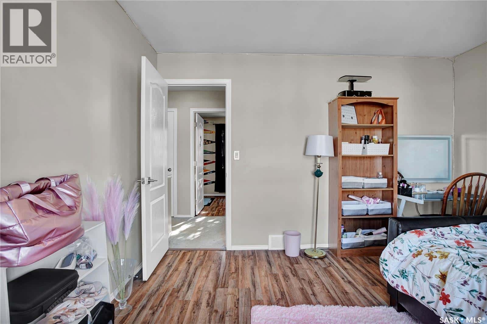 147 670 Kenderdine ROAD — Saskatoon - Photo 3 of 19