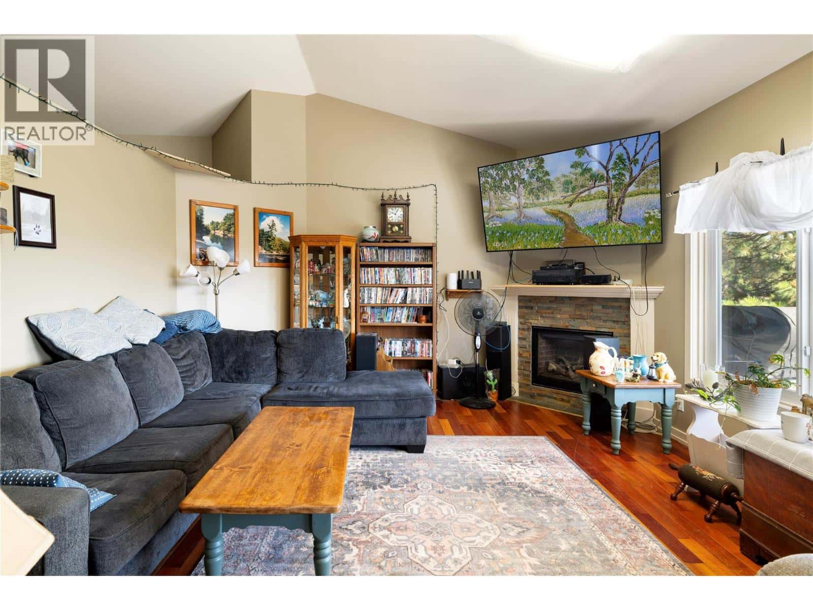 2391 Nahanni Court — Kelowna - Photo 5 of 25