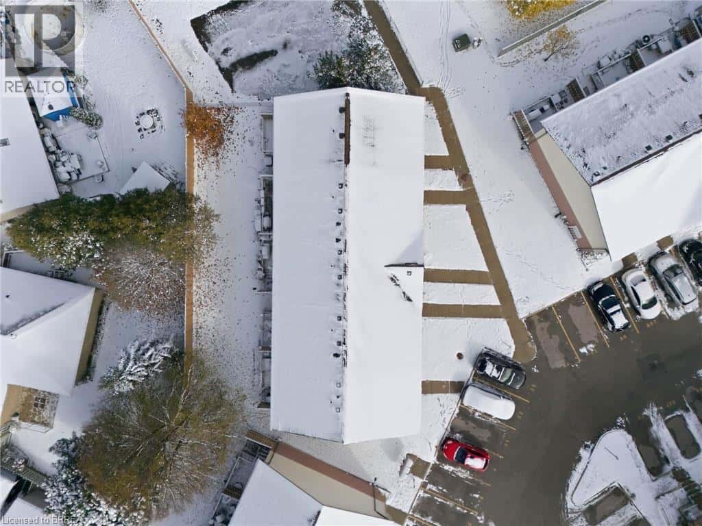 1115 NELLIS Street Unit# 29 — Woodstock - Photo 5 of 31