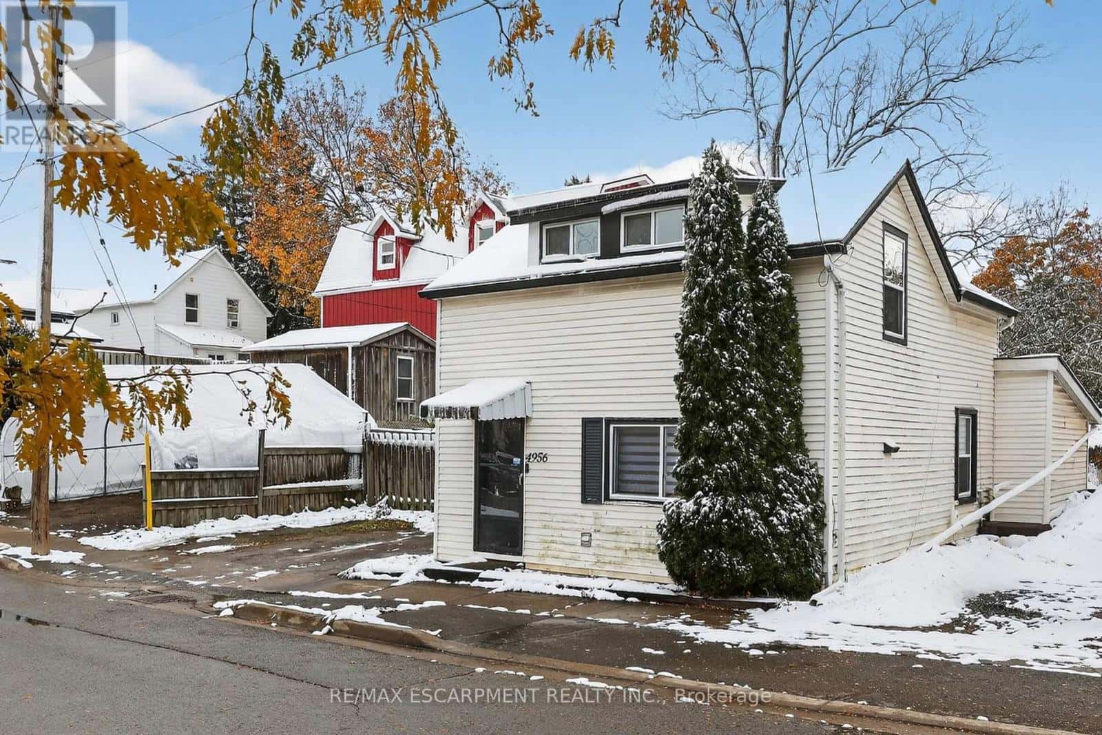 4956 BEAM STREET — Lincoln (Beamsville) - Photo 2 of 23