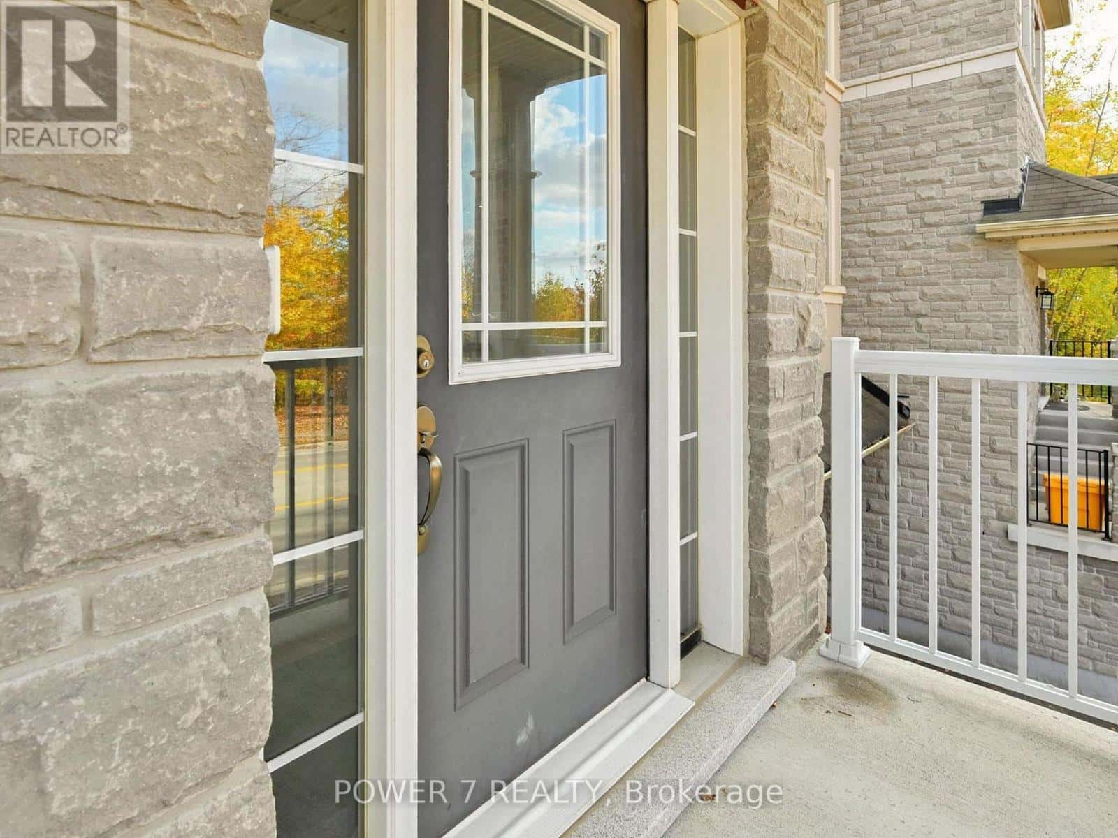 180 WOODSPRING AVENUE — Newmarket (Woodland Hill) - Photo 3 of 45