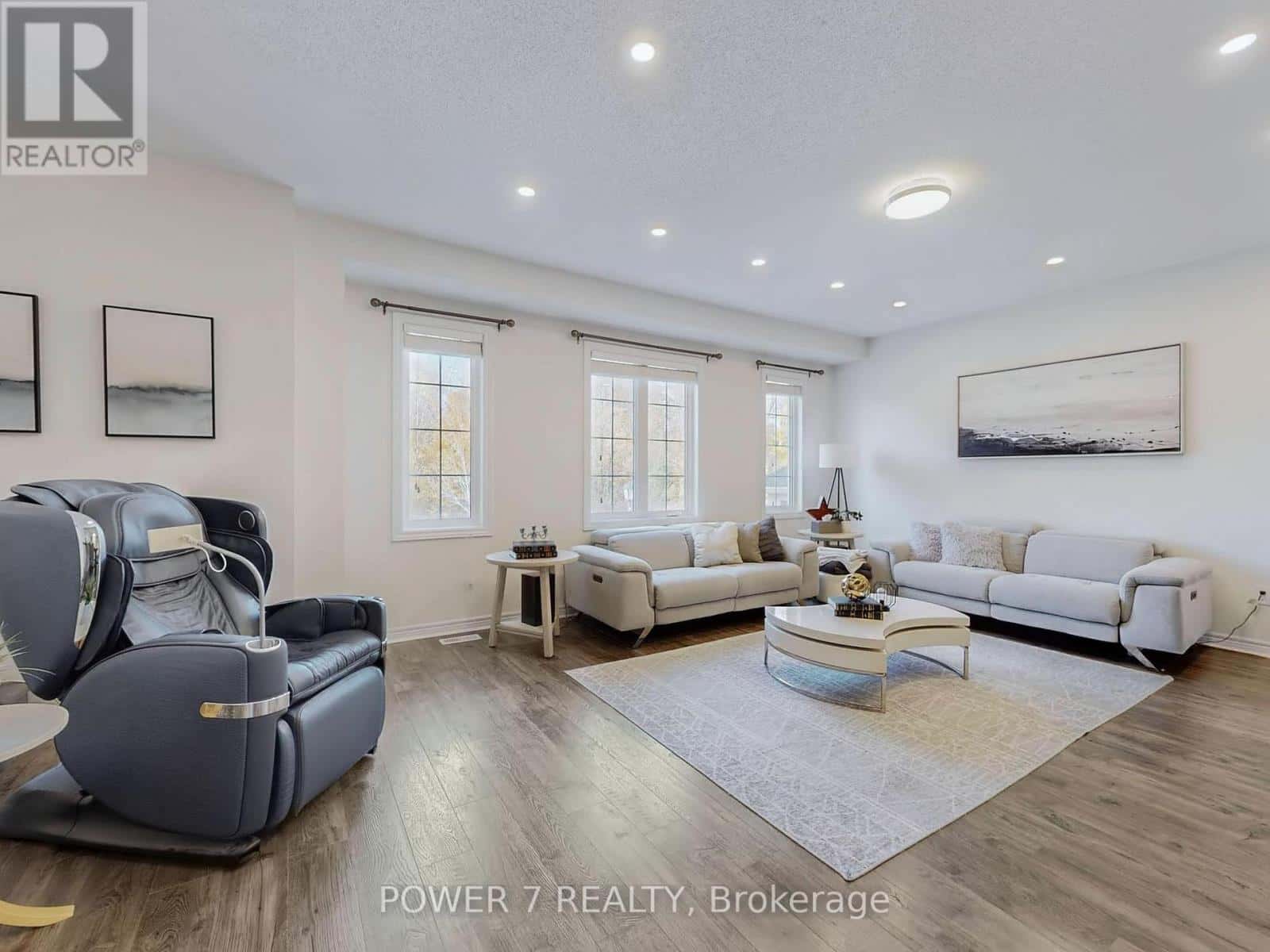 180 WOODSPRING AVENUE — Newmarket (Woodland Hill) - Photo 4 of 45