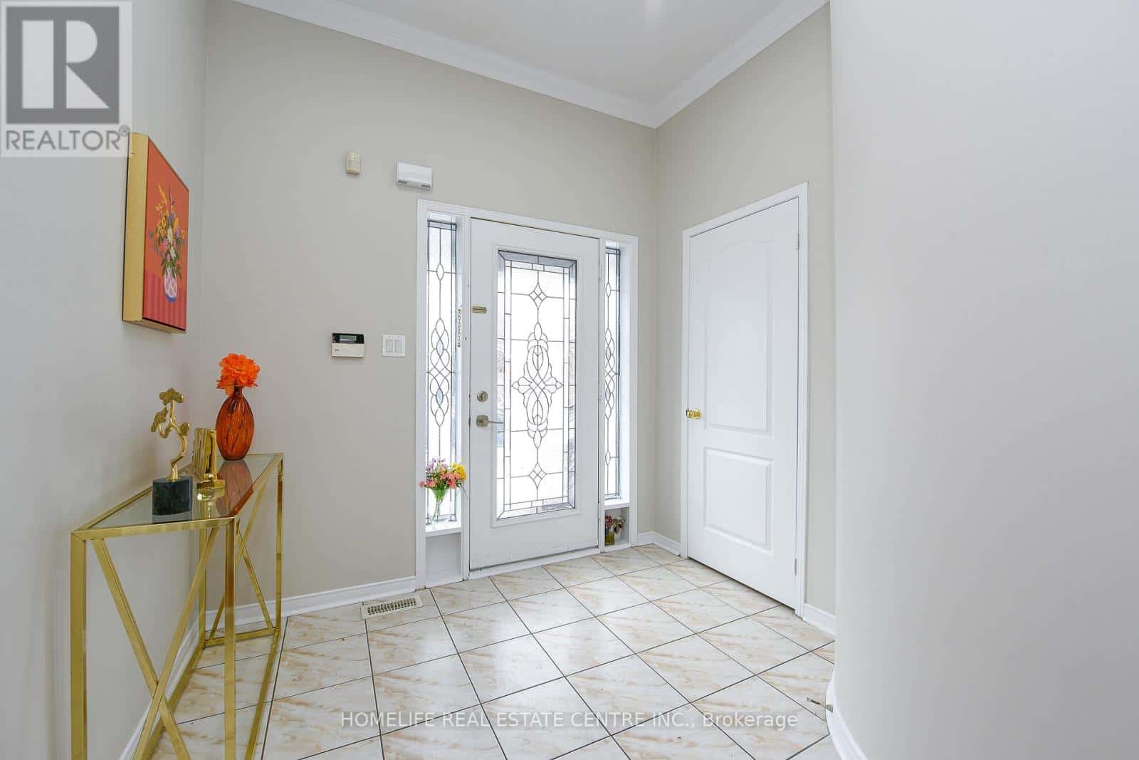 60 FERNCASTLE CRESCENT — Brampton (Fletcher's Meadow) - Photo 4 of 37