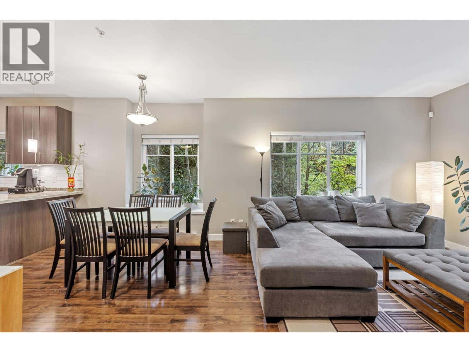 207 3888 NORFOLK STREET — Burnaby - Photo 3 of 19