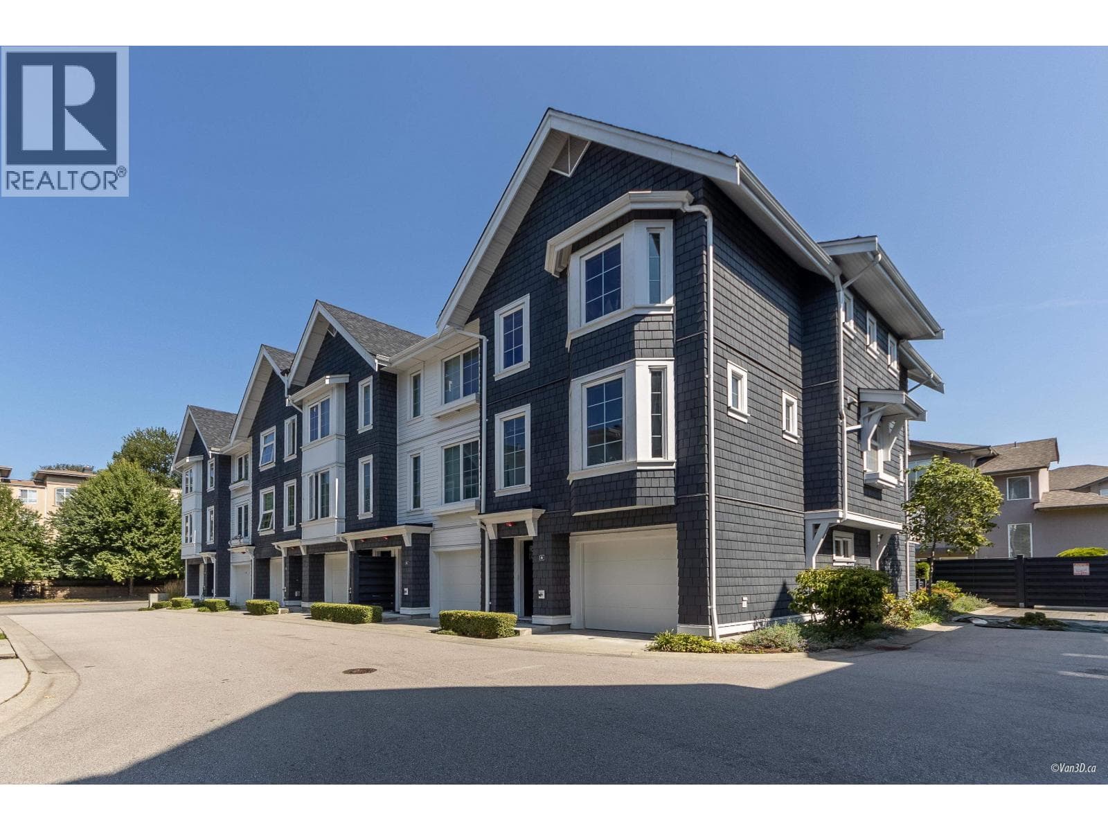 8 2560 PITT RIVER ROAD — Port Coquitlam - Main photo