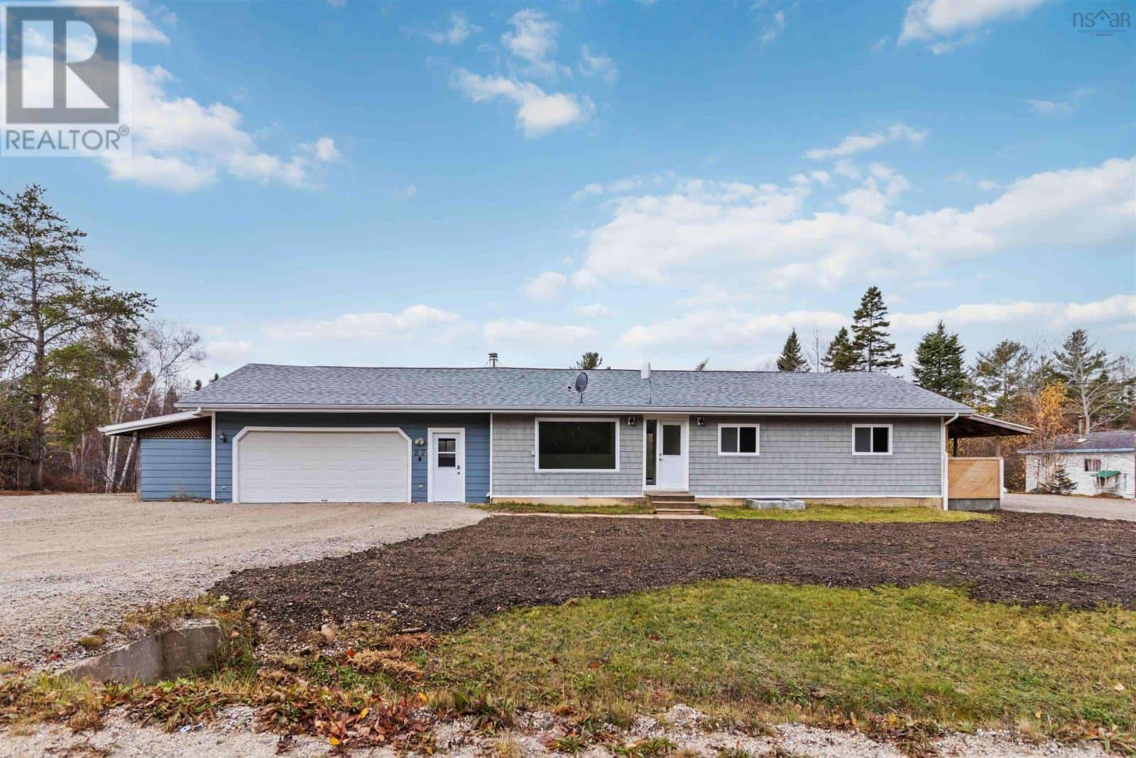 27 Countway Road — Chester Basin - Photo 3 of 20