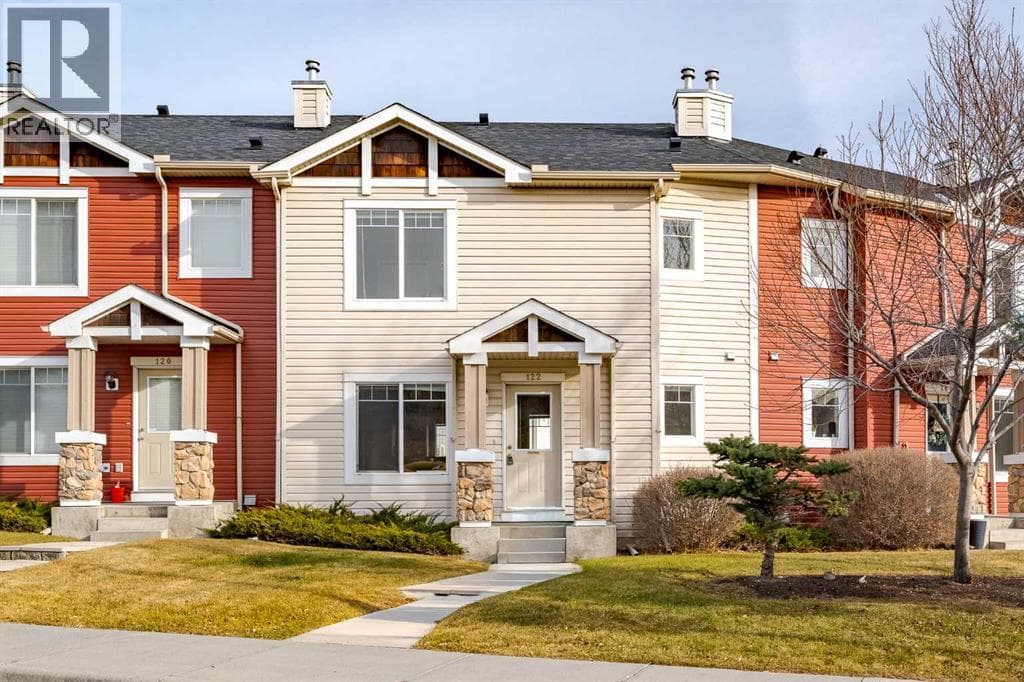 122 Panamount Drive NW — Calgary - Main photo