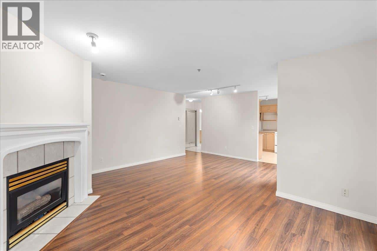 208 301 MAUDE ROAD — Port Moody - Photo 5 of 32