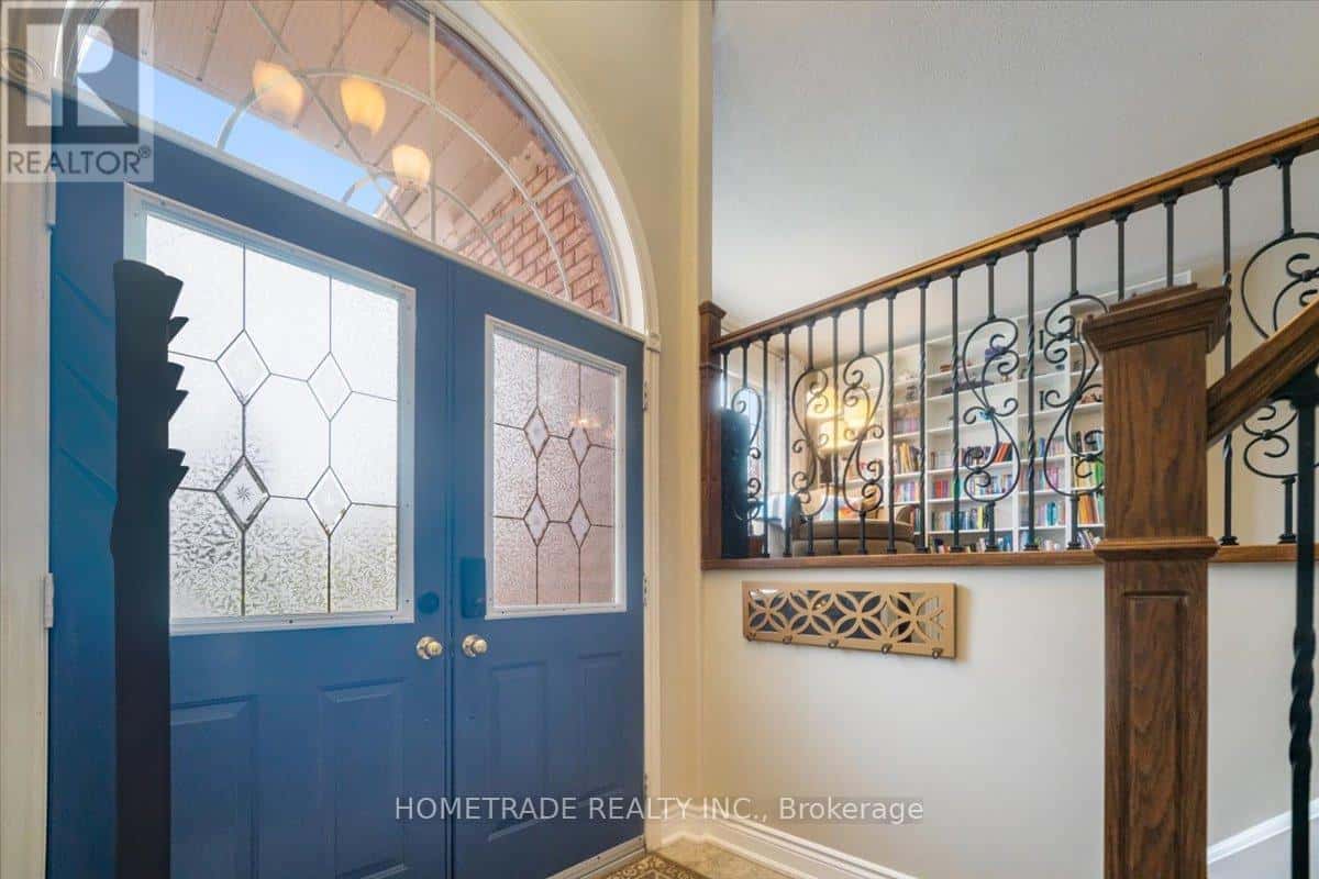 52 BLOXHAM PLACE — Barrie (Bayshore) - Photo 3 of 32