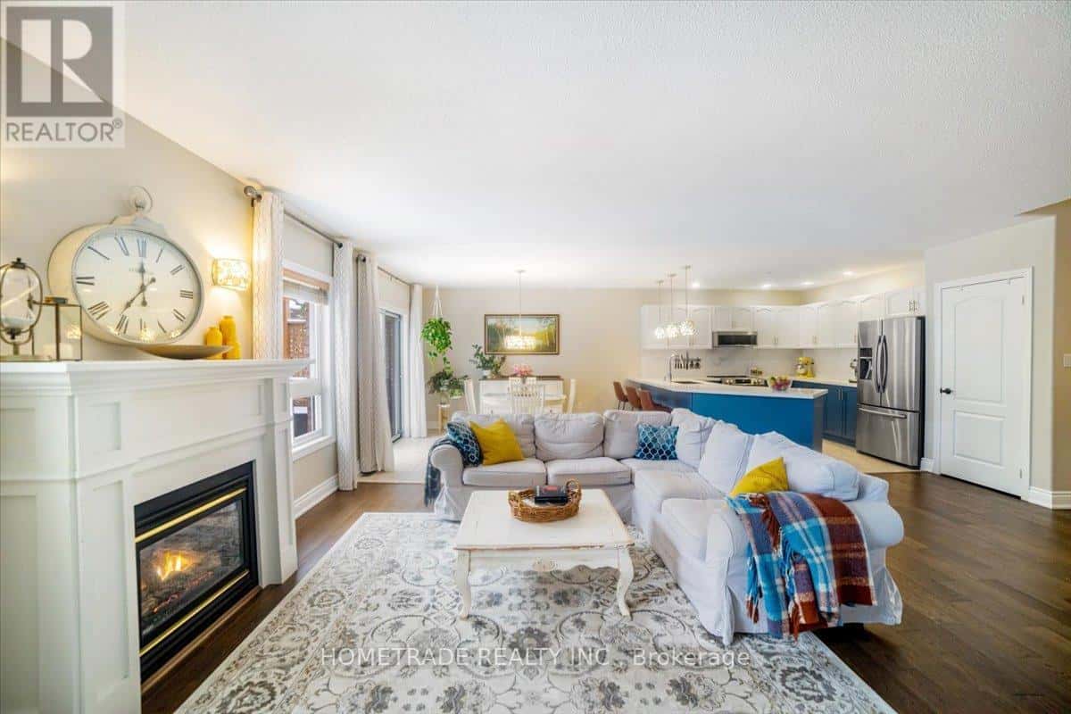 52 BLOXHAM PLACE — Barrie (Bayshore) - Photo 5 of 32