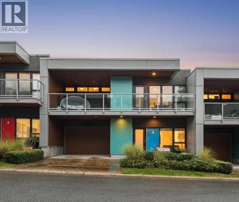 3 3595 SALAL DRIVE — North Vancouver - Main photo