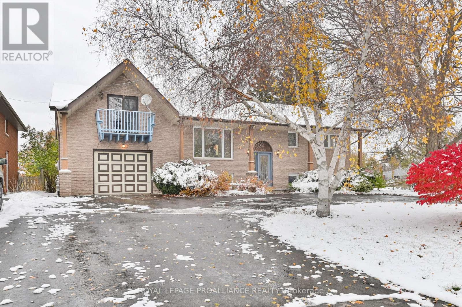 126 HARBOUR STREET — Brighton - Main photo