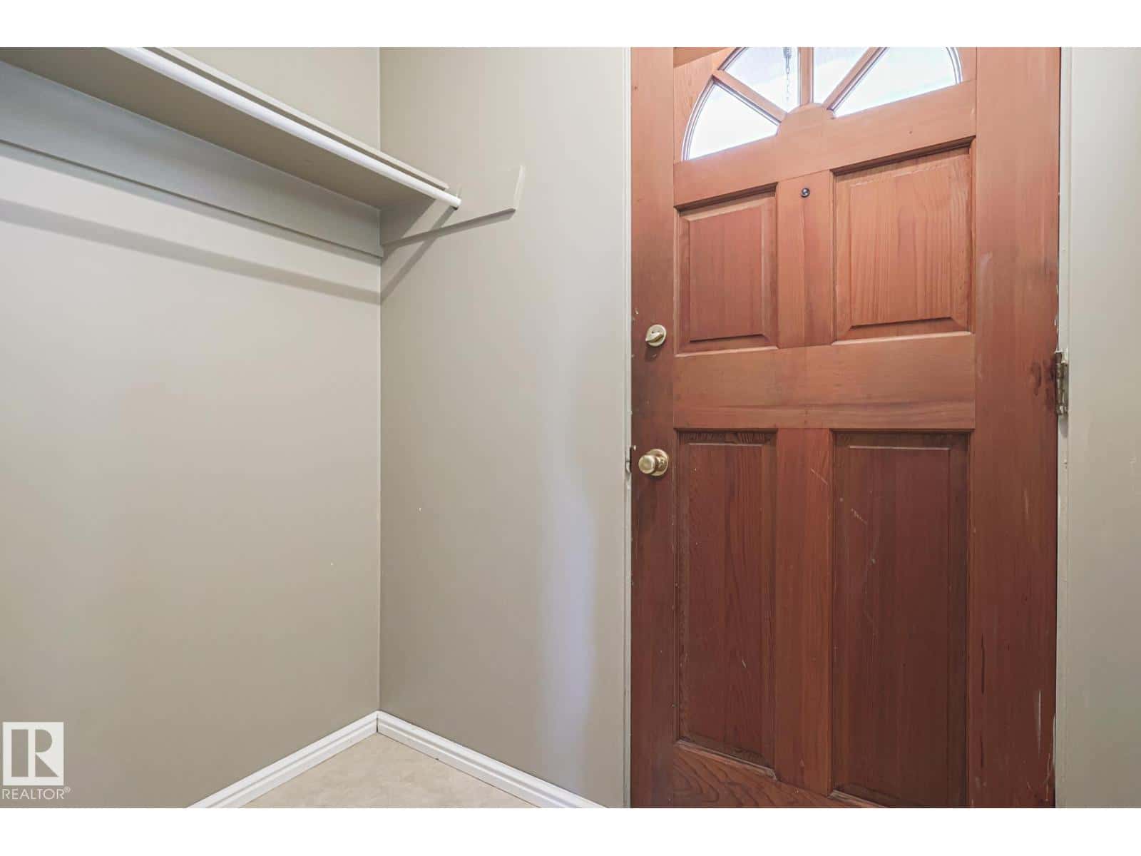 12029 50 ST NW — Edmonton - Photo 2 of 52