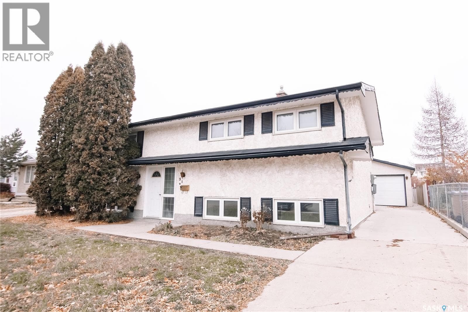 31 Trifunov CRESCENT — Regina - Main photo