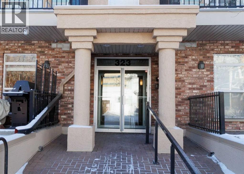 206, 323 18 Avenue SW — Calgary, Alberta - Main photo