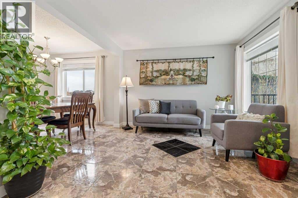 206 Bridlecreek Green SW — Calgary - Photo 4 of 43