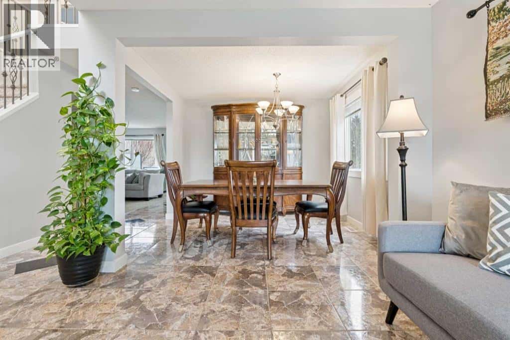 206 Bridlecreek Green SW — Calgary - Photo 5 of 43