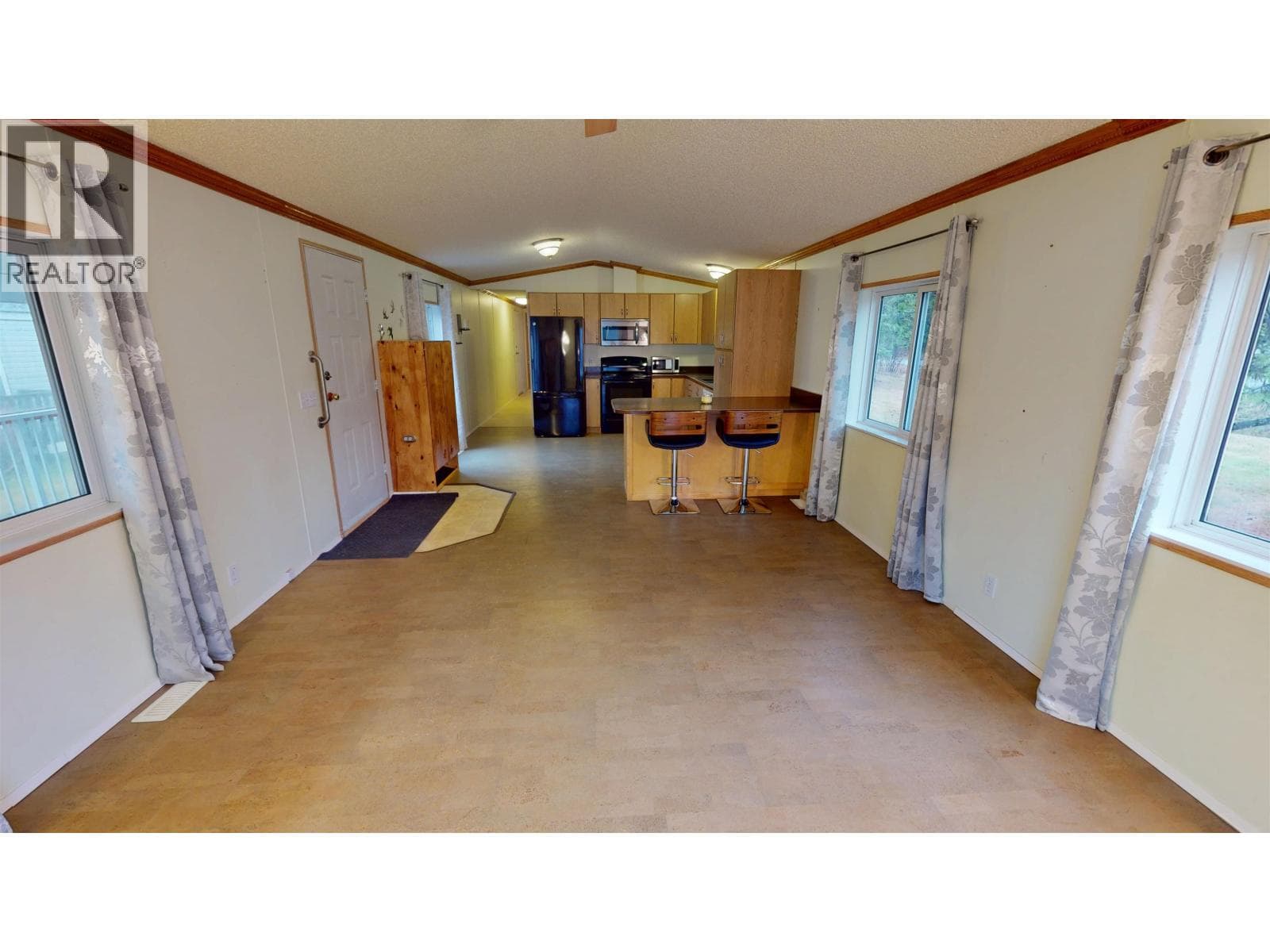 2 2221 QUARTZ AVENUE — Quesnel - Main photo