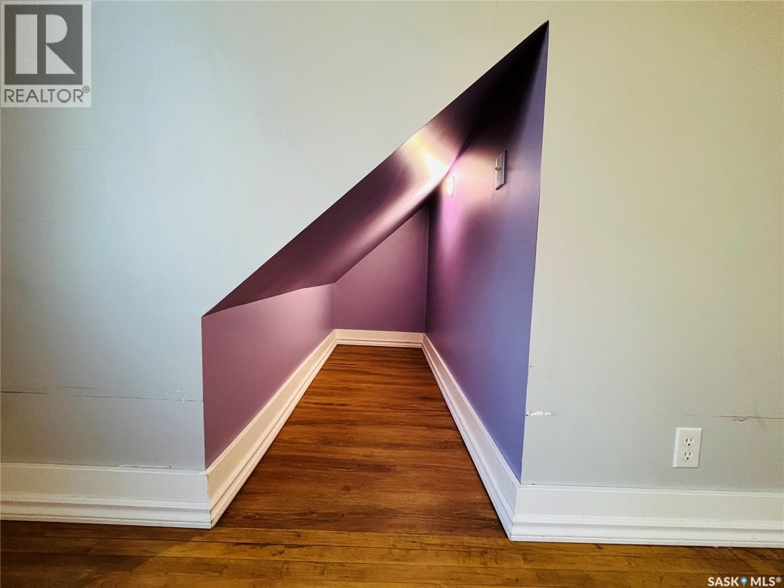 456 3rd AVENUE NE — Swift Current - Main photo