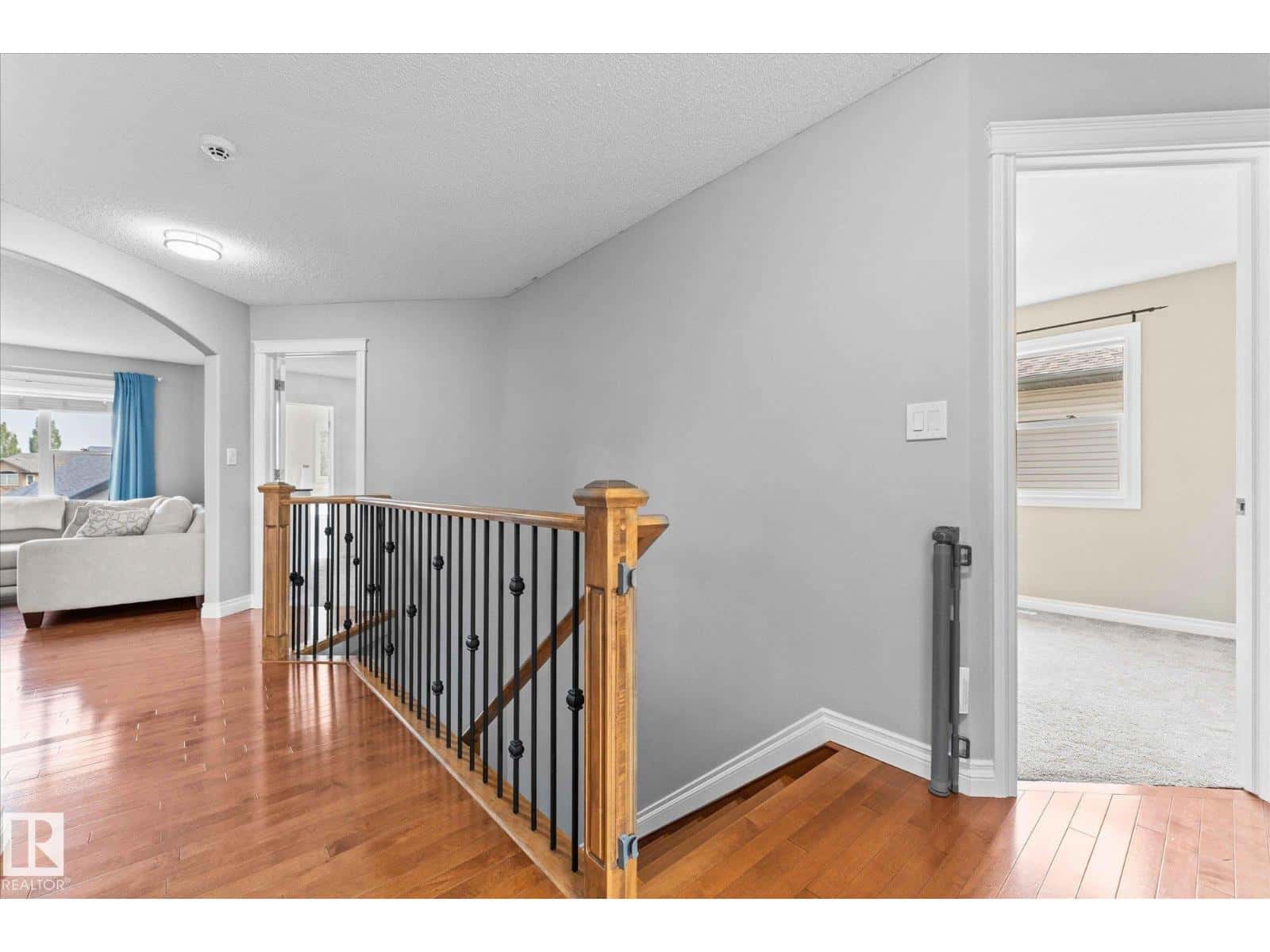 26 LINKSIDE WY — Spruce Grove - Photo 4 of 51