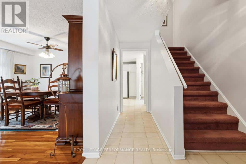 2314 COTTERS CRESCENT — Ottawa - Photo 5 of 41