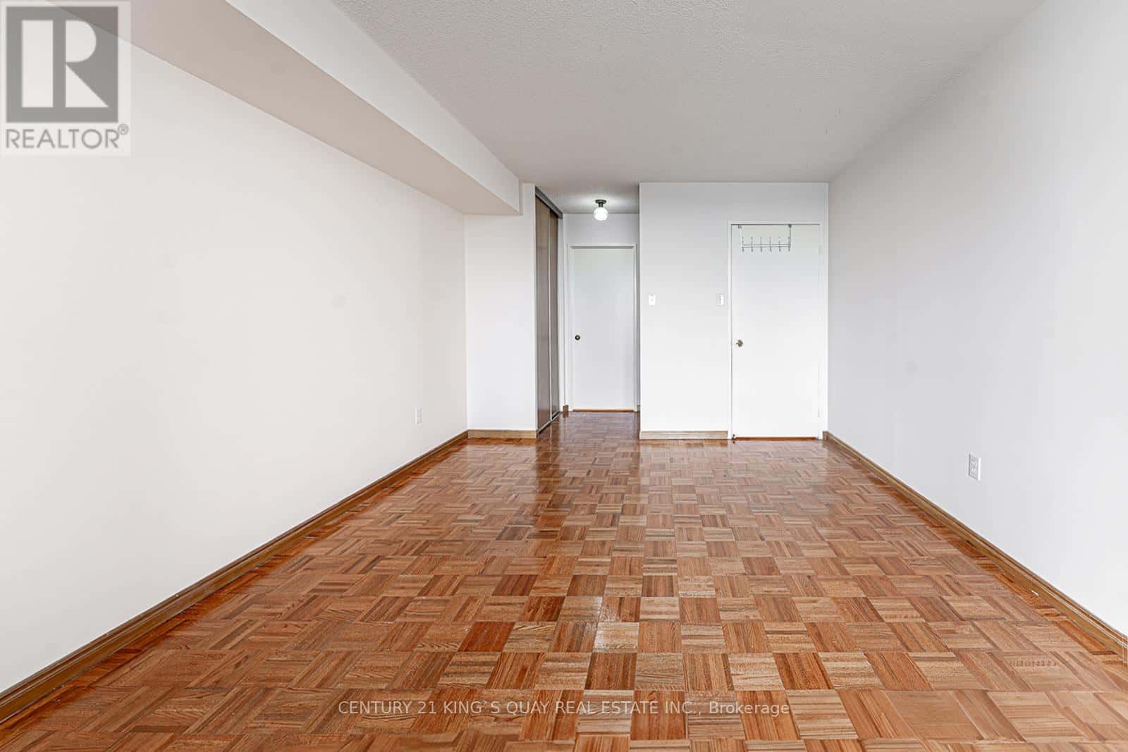 401 - 350 ALTON TOWERS CIRCLE — Toronto (Milliken) - Photo 4 of 37