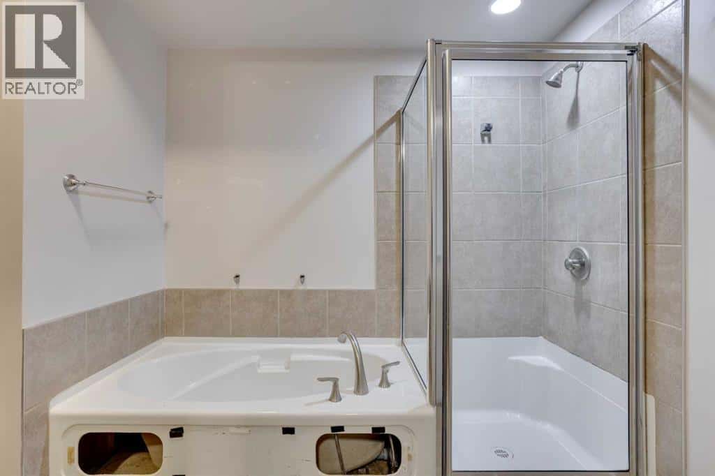 203, 921A Thickwood Boulevard — Fort McMurray - Photo 4 of 18