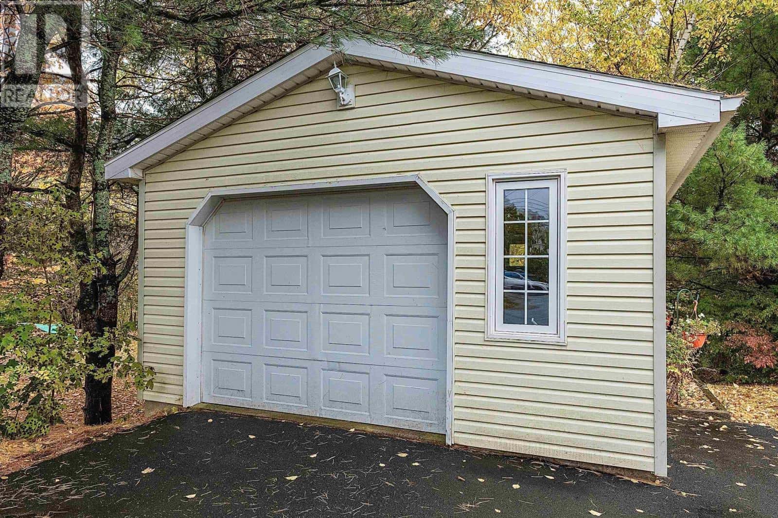 154 Old Farm Lane — New Minas - Photo 2 of 23