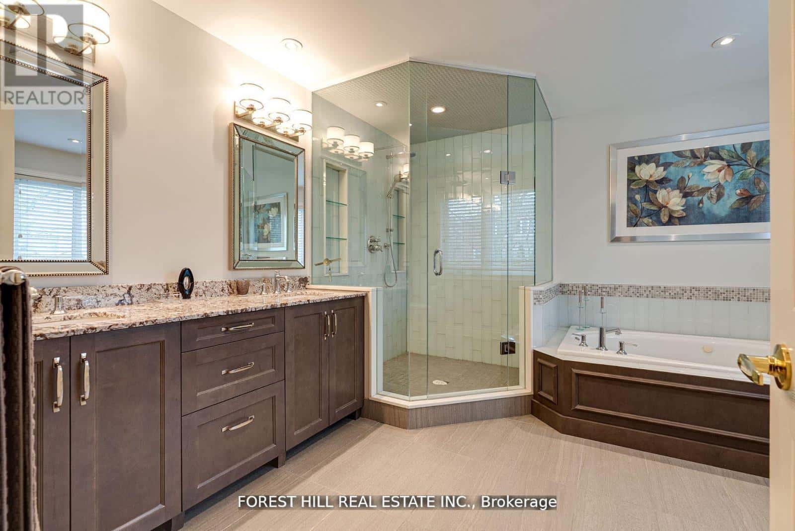 66 SANIBEL CRESCENT — Vaughan (Uplands) - Photo 3 of 31