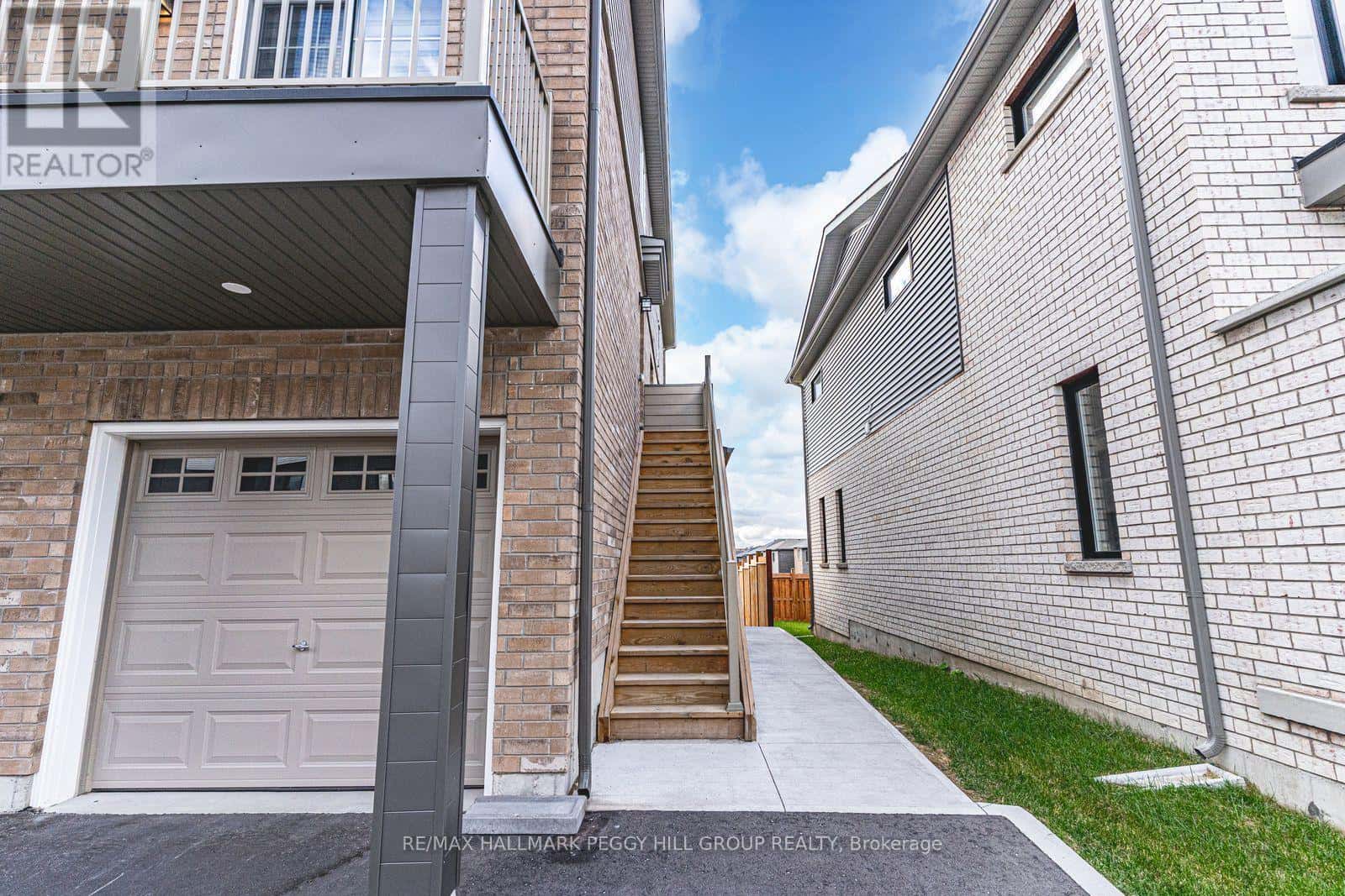 5 - 23 HAY LANE — Barrie - Photo 4 of 13