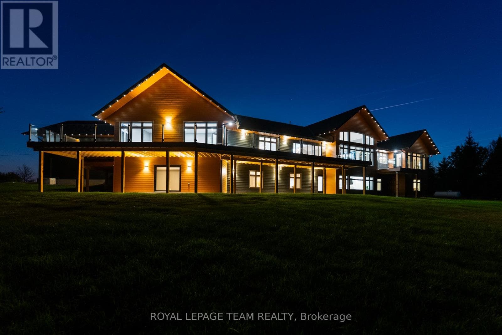 231 FINNERTY ROAD — Whitewater Region - Main photo