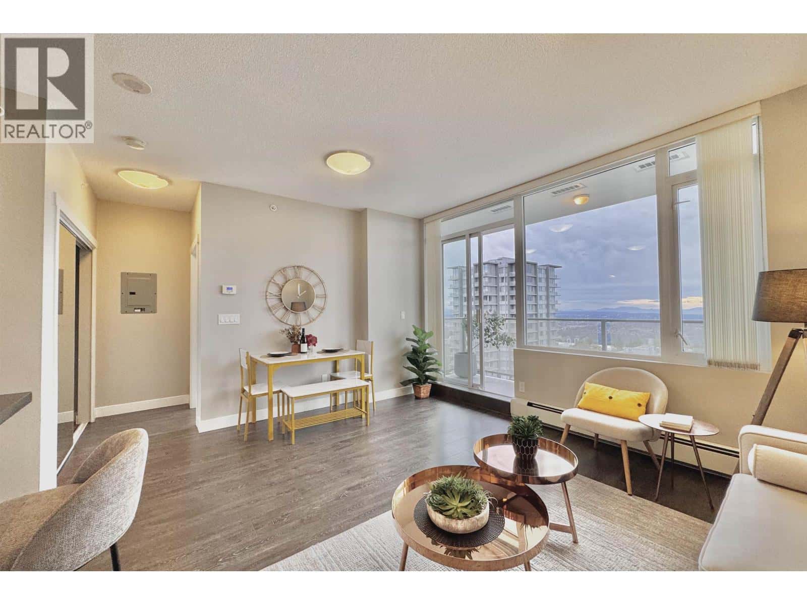 1103 9025 HIGHLAND COURT — Burnaby - Photo 4 of 17