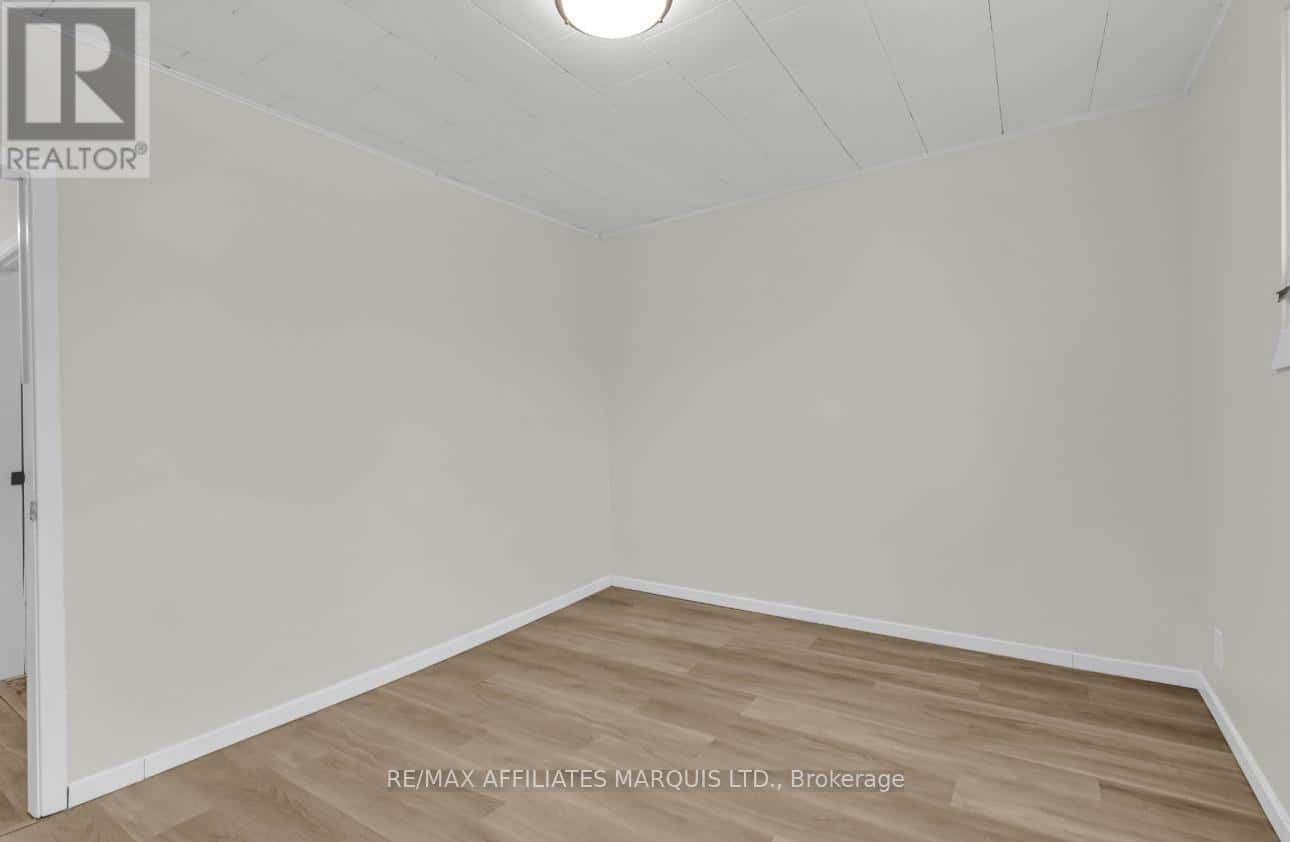 413 CUMBERLAND STREET — Cornwall - Photo 2 of 26