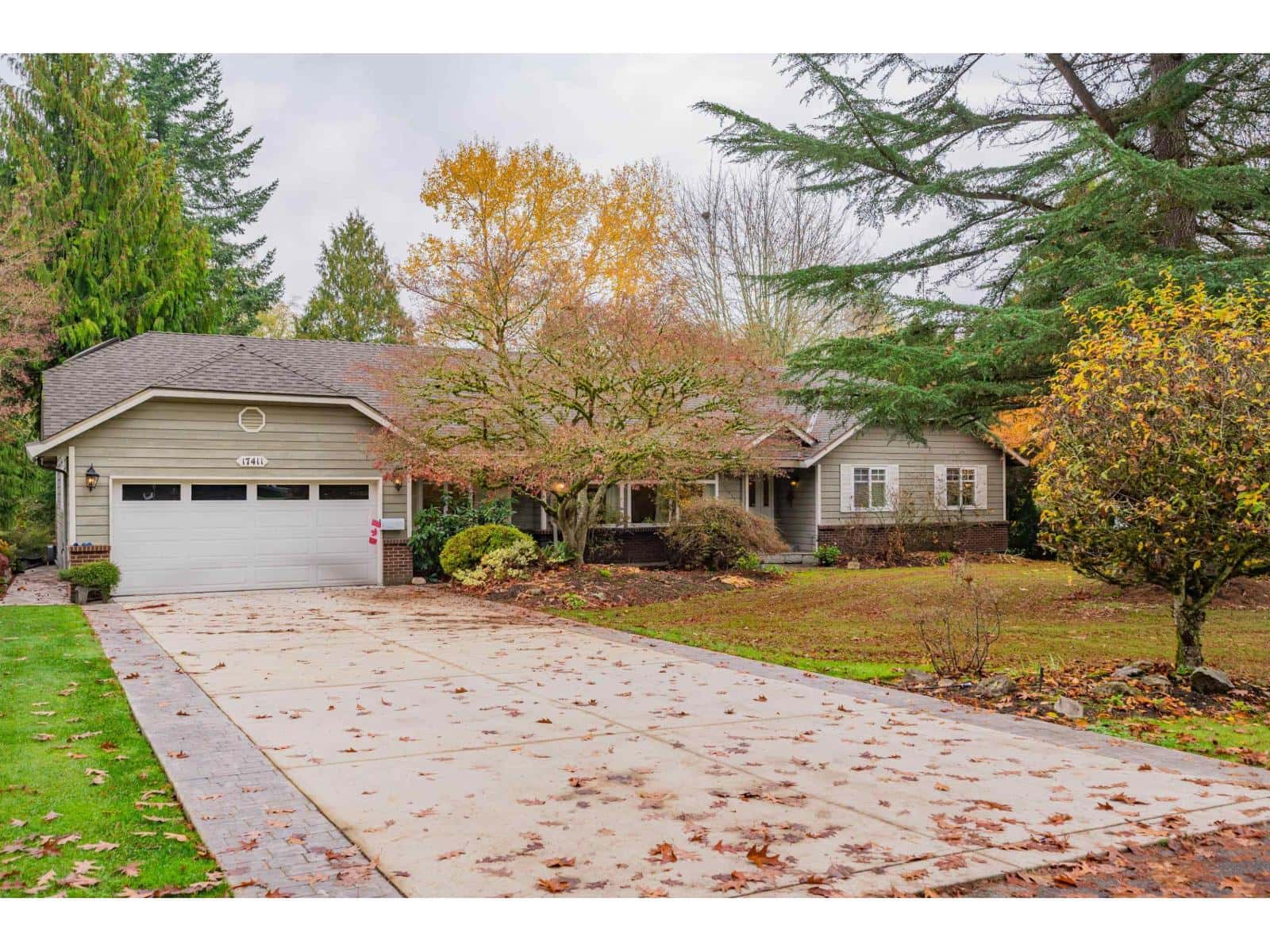 17411 29 AVENUE — Surrey, British Columbia - Photo 3 of 40