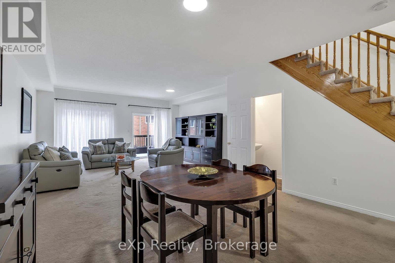 54 - 1130 CAWTHRA ROAD — Mississauga (Mineola) - Photo 3 of 38