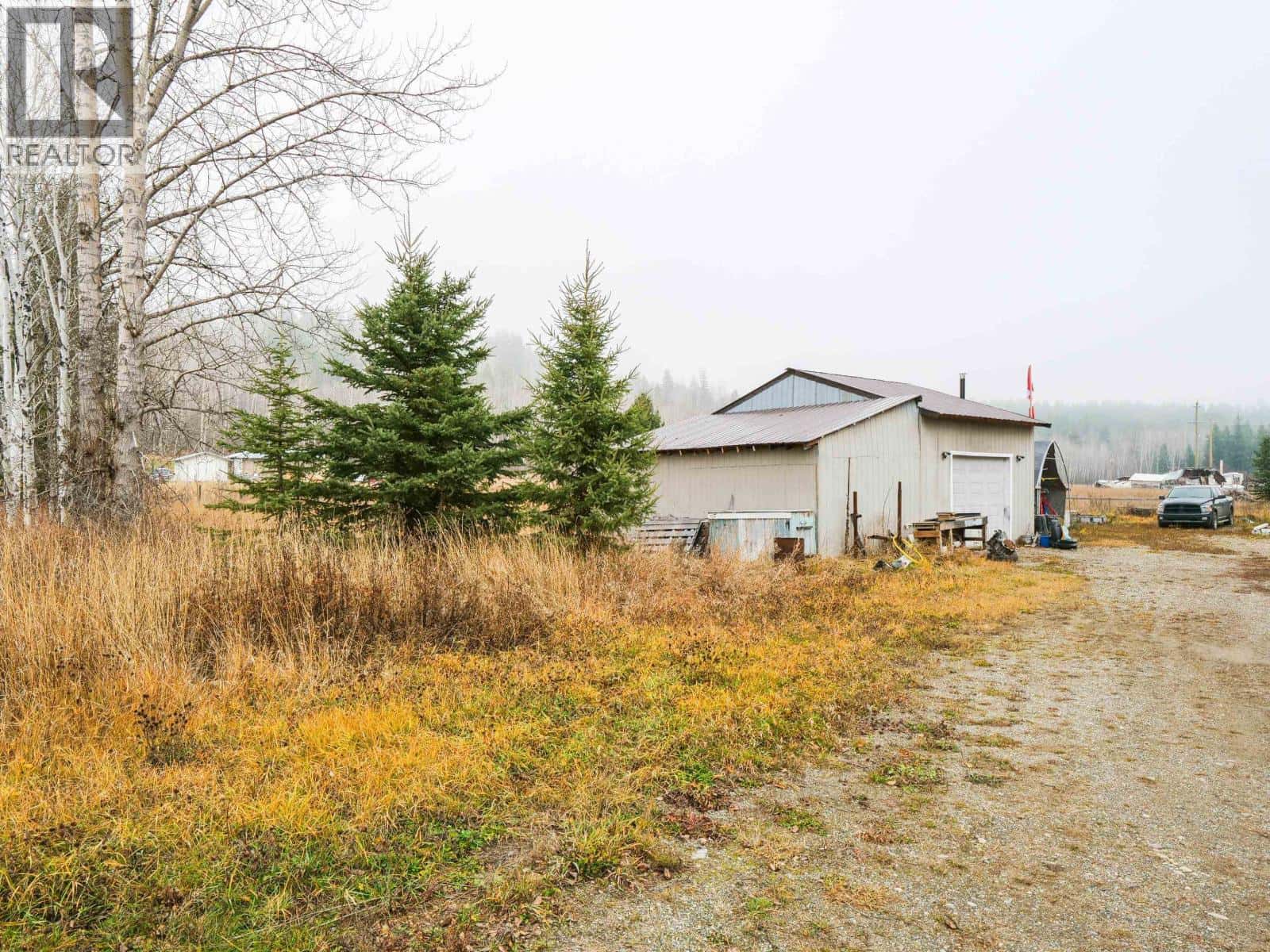 3688 TREMBLEY ROAD — Quesnel - Photo 5 of 24