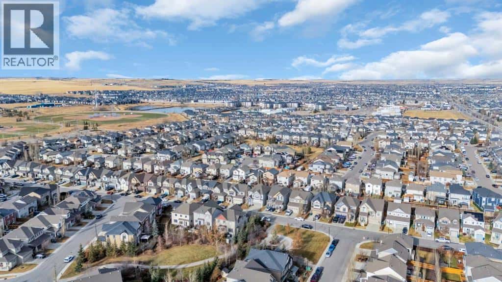 1120 Windhaven Close SW — Airdrie - Photo 3 of 47