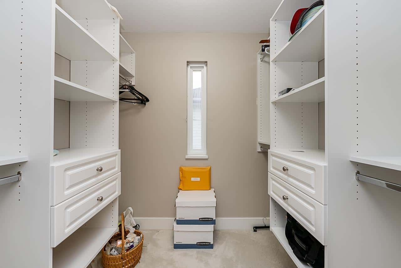 10816 80 AVENUE — Delta - Photo 4 of 40