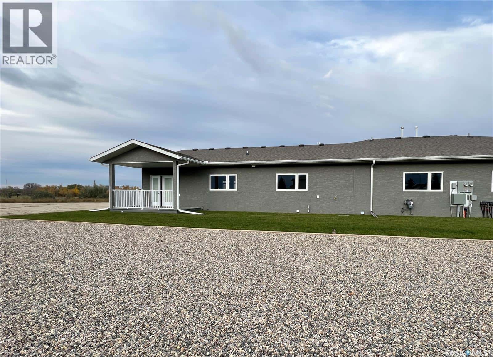 9 2330 Morsky DRIVE — Estevan - Photo 3 of 37