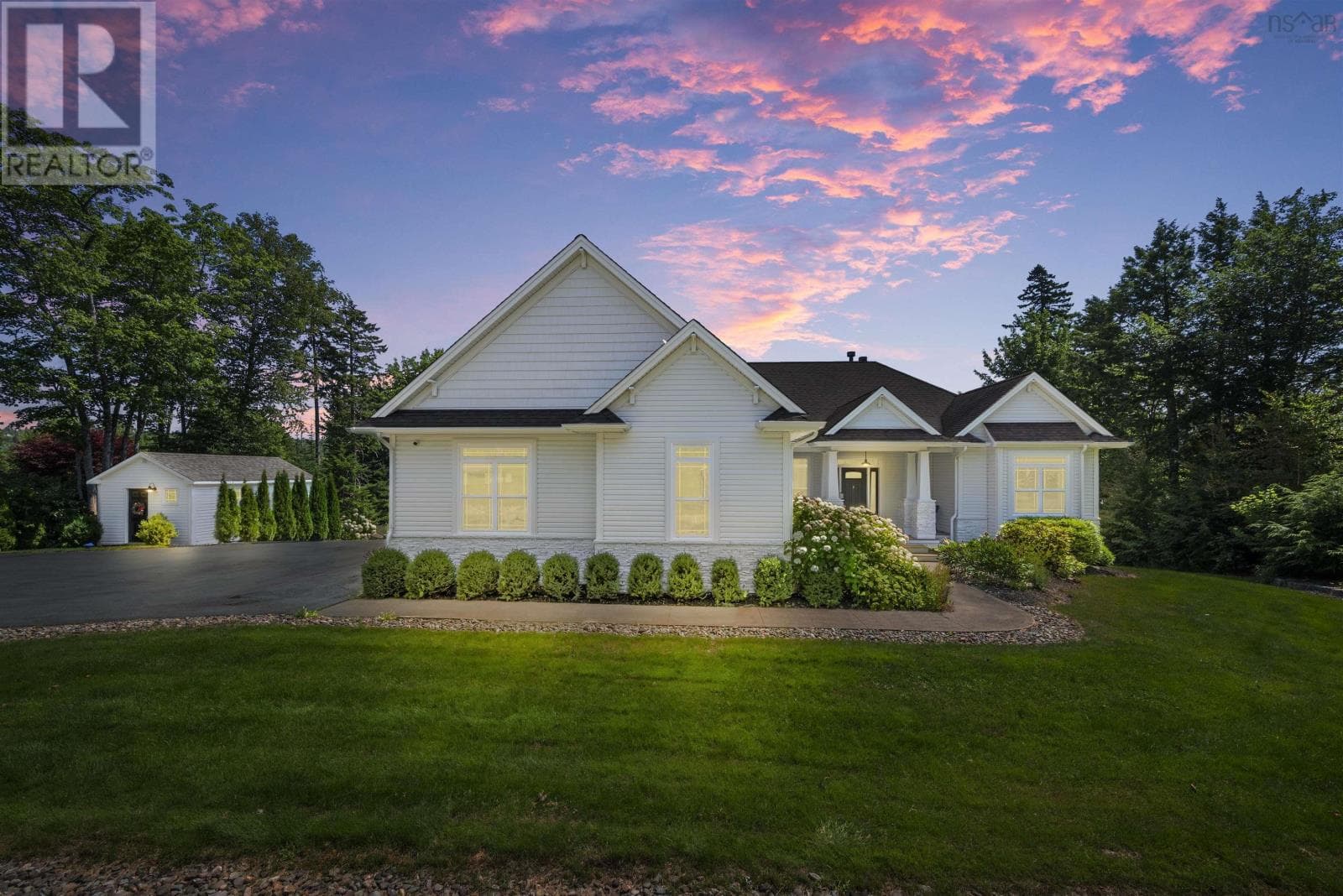 261 Aberdeen Drive — Fall River - Main photo