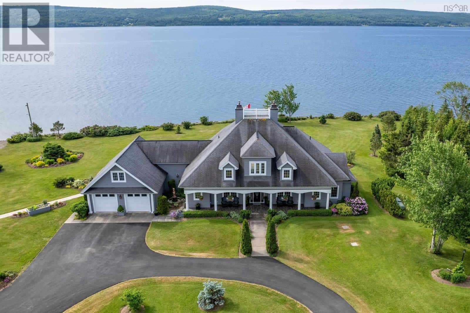 8805 Highway 105 Baddeck Inlet Highway — Baddeck Inlet, Nova Scotia - Photo 2 of 50