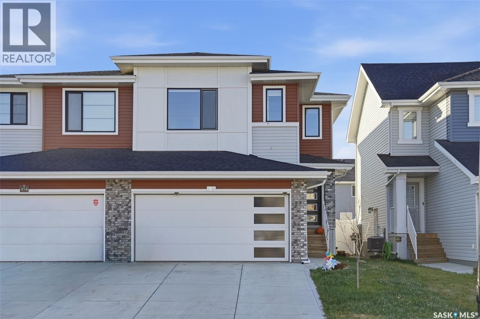 458 Schmeiser BEND — Saskatoon - Main photo