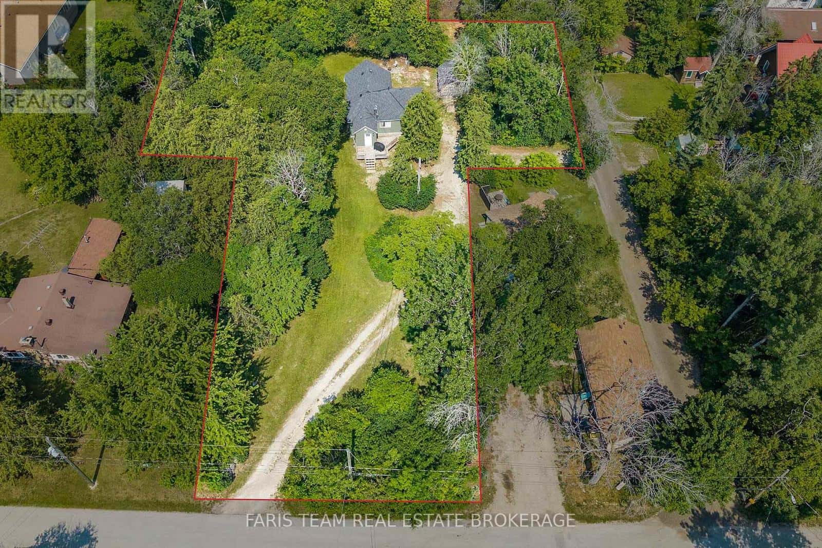 13 ARTHUR STREET — Collingwood - Photo 4 of 23